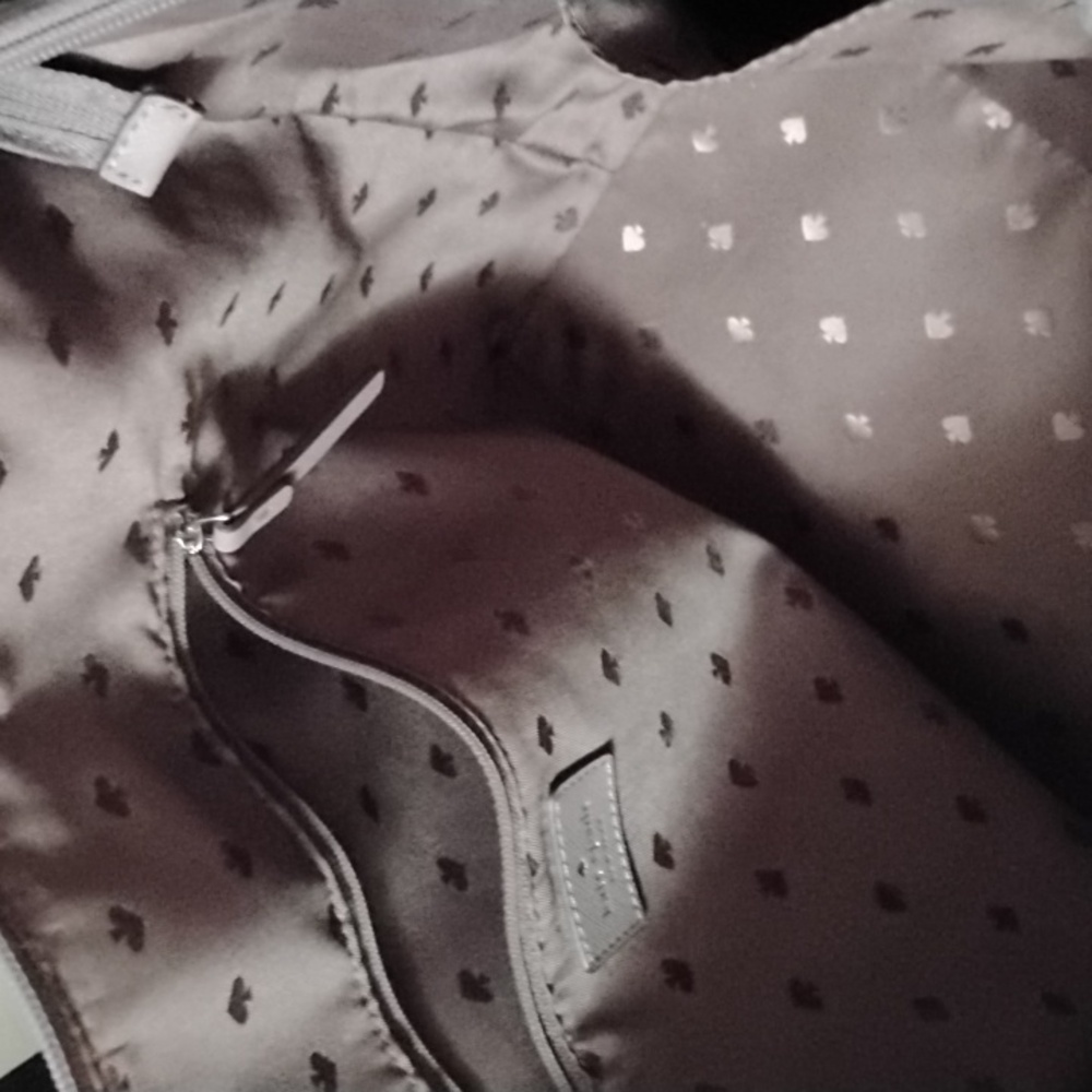 Kate Spade tote - Picture 7 of 7